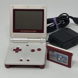 Game Boy Advance SP - Famicom Edition