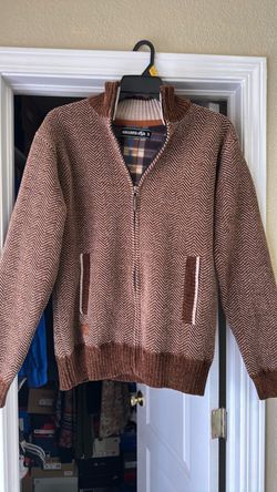 Sweater small fits like a medium