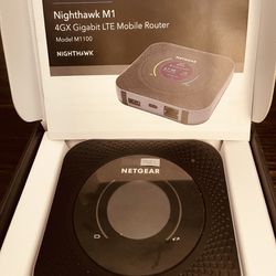 NETGEAR Nighthawk M1 Wireless Wi-Fi Hotspot Modem - MR1100 with two extra batteries 