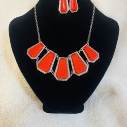 Red Heiress Necklace & Earrings Set