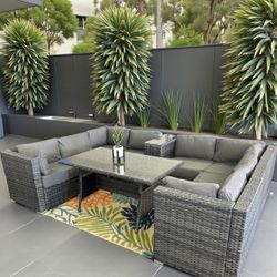 New inbox patio set (we finance and deliver)($54 down,$1599 total)(90 day no interest payment plan)