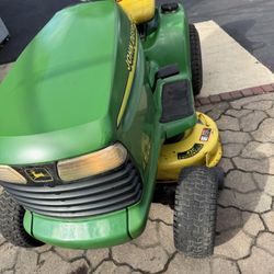John Deer Lt 160 