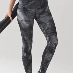 Women's Lululemon Wunder Under High Rise Legging 
