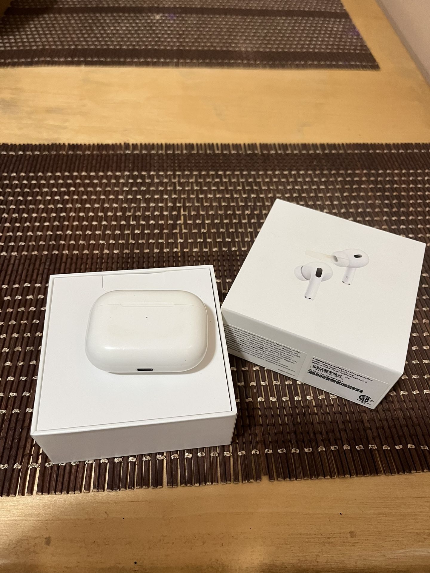 AirPod pros (1st Gen)