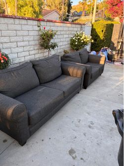 Near new couches/ 2 piece sofa