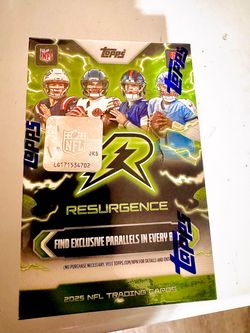 2025 Topps Resurgence NFL Football Blaster Box – Factory Sealed