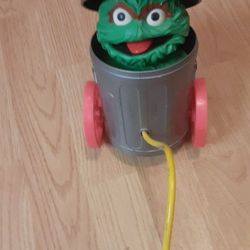 Oscar The Grouch Pull Toy
