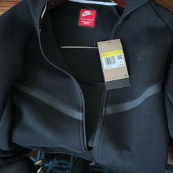 Brand New Nike Tech Hoodie 