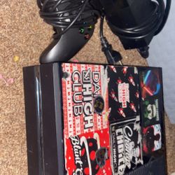 Xbox One Console And Controller 