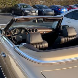 1985 Mercedes-Benz SL-Class