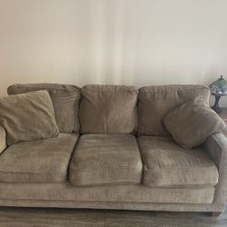 La-z-boy Sofa For Sale- Moss Green / Light Brown