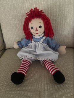 Raggedy Ann doll