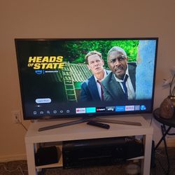Samsung Flat Screen TV 42"