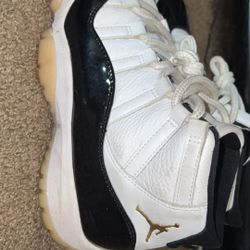 Air Jordan 11 Gratitude 7.5