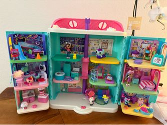 Gabby's Dollhouse Purrfect Dollhouse with Figures and Accessories