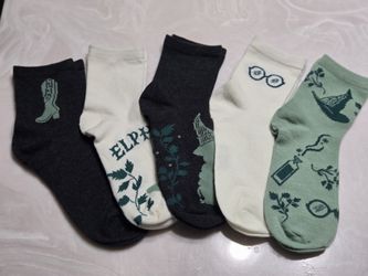 Wicked women's socks new without tags