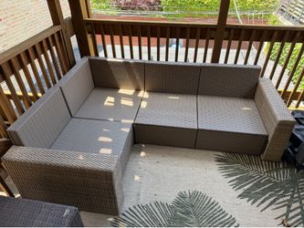 IKEA ARHOLMA modular outdoor sectional, in brown plastic rattan 62” x 88”