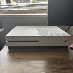  XBox Ones S
