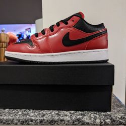 Jordan Low Gym Red Size 5.5