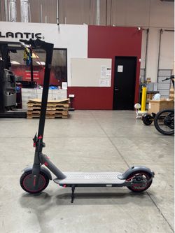 Electric scooter