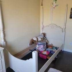 Girls Bedroom Set Size Twin