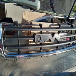 2007-2013 Gmc Sierra Grill