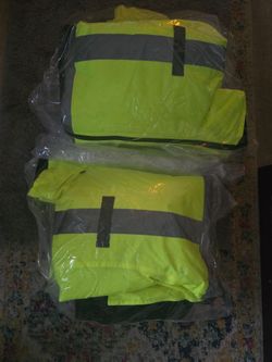 3M CLASS A BOMBER SAFTEY JACKET .  2 JACKETS