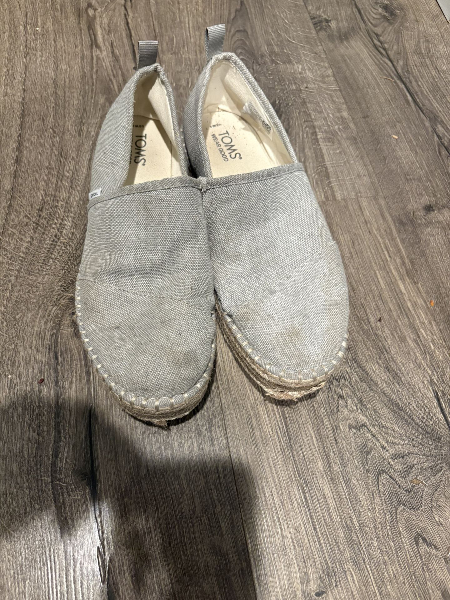 Women’s Shoes Size 9