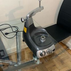 Ankarsrum Mixer Barely Used
