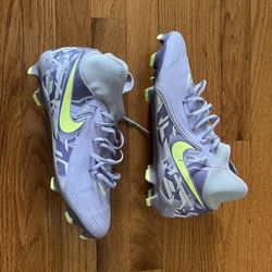 Size 11 (men’s) Nike Phantom Luna II ACD FGMG NU1 Soccer Cleats (Box Included) 