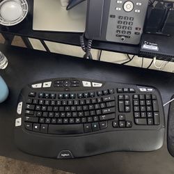 Wireless Keyboard + Mouse