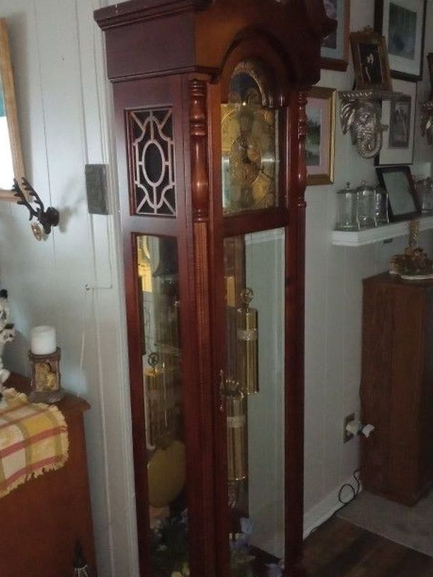 Ridgeway Grandfather Clock
