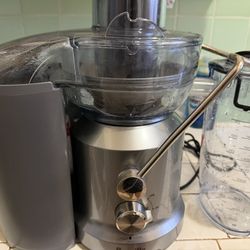 Breville Juicer 