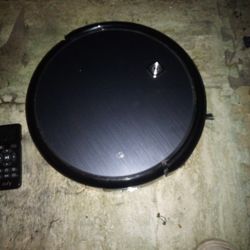Robo Vacuum By  eufy  w/Remote & Charging Dock