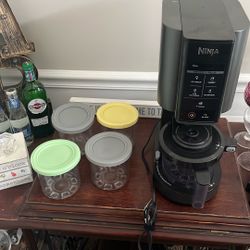Ninja Creamer Like New 