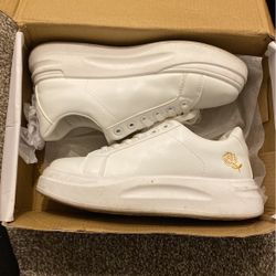 Hit Me Up If U In De 