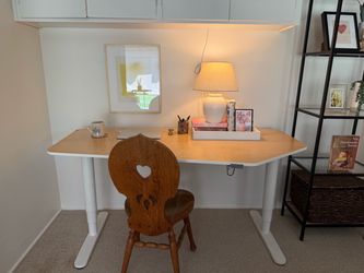 Adjustable Standing Desk