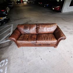 Bernhardt New Vintages  Leather Sofa 