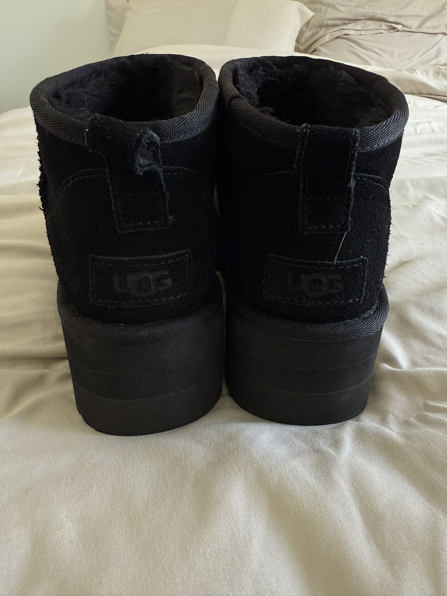 Ugg Slipper