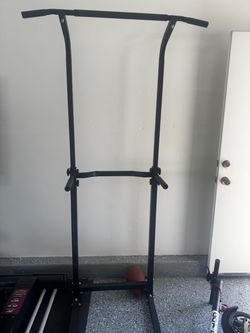 Freestanding Pull-Up and Dip Station
