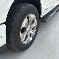 Hankook Tire Set of 4