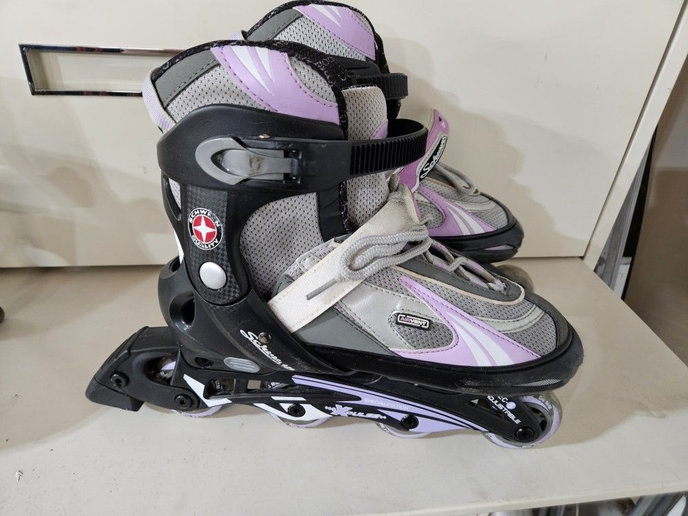 Girl's Rollerskates
