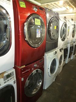 Front load washer and dryer set working perfectly