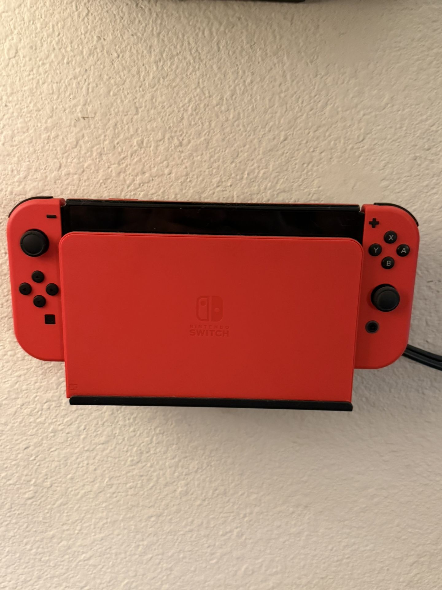 OLED Mario Edition With Mario kart 8