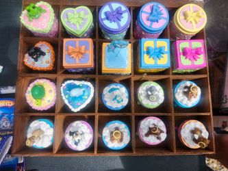 2000's trinkets boxes