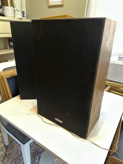 Pair of Used Fisher N L8189-604 Electronics Home Audio Speakers