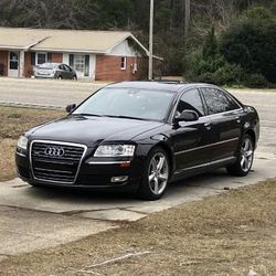 2009 Audi A8L Luxury Version, Mint Condition