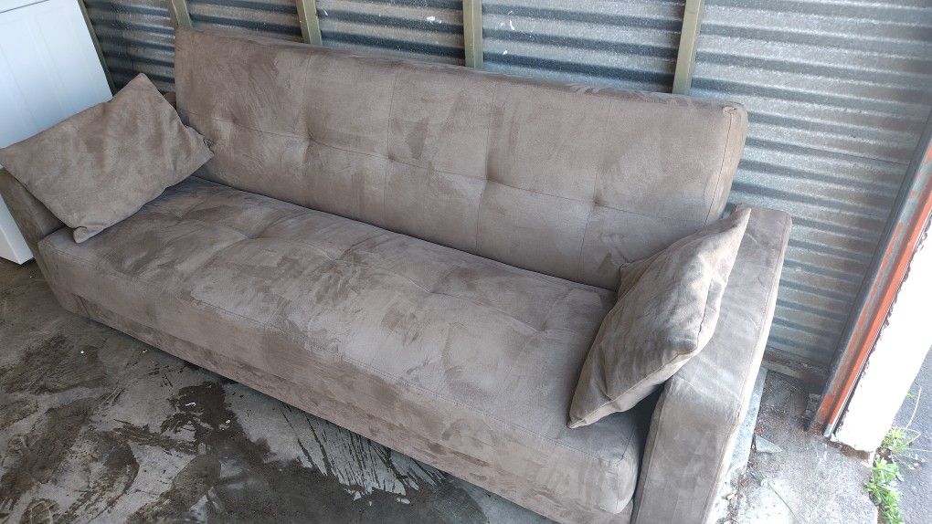 Brand New Futon Will Deliver . Paid 800 2 Weeks Ago Moving.