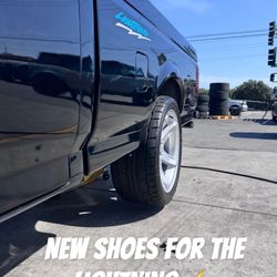 20 Inch 99-2000 Lightning SVE REPLICA WHEELS WITH 20/9-20-10 On 315 Nittos 