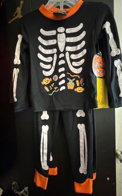 Kids Halloween Skeleton Pajama Set